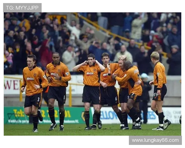 狼队与水晶宫的激烈对比，谁能在关键时刻保持冷静？